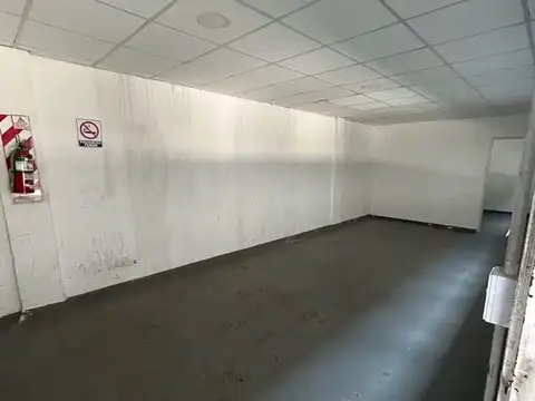 DEPÓSITO EN PATERNAL - MIXTURA UNO - ALQUILER Y VENTA