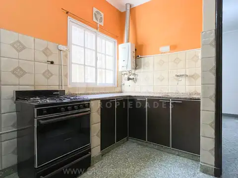 Depto Tipo Casa en Venta 40 años