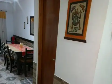 Departamento 4 ambientes con 2 baños