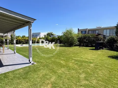 Casa en Alquiler al Sureste