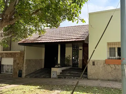 Av. Juan Jose Paso 2500