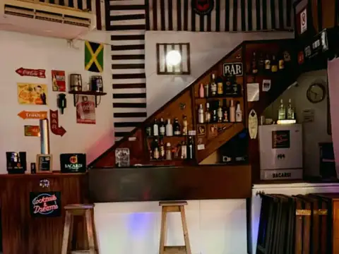 Local en Venta en Chascomus, USD 800.000