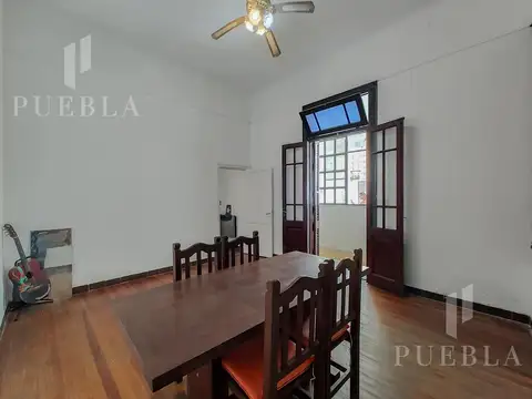 Depto Tipo Casa en Venta 50 años