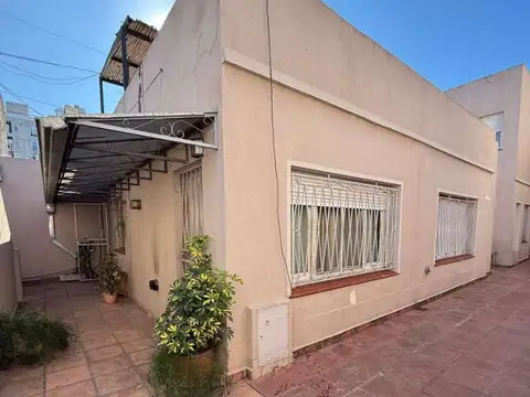 Buenos Aires 600, Piso PB