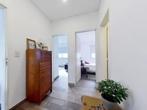 Casa 4 ambientes con 2 baños