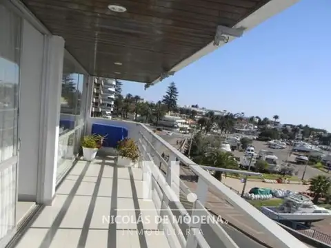 Departamento en Venta de 5 ambientes