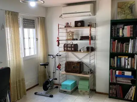 Casa 6 Ambientes - Jardìn - Quincho - Parrilla - Garage Para 2 Autos - Terraza