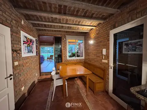 CF816 - CASA EN VENTA - 4 DORMITORIOS - VILLA SARITA