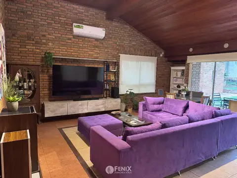 Casa en Venta en Posadas, USD 450.000