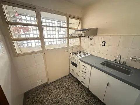 Departamento en Alquiler en Almagro, $ 640.000