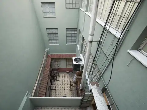 Local en Venta 100 años