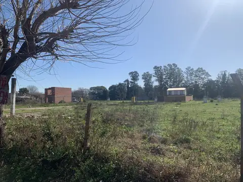 Cesar Diaz - Mzn 77B Lote 8 - Loteo San Felipe