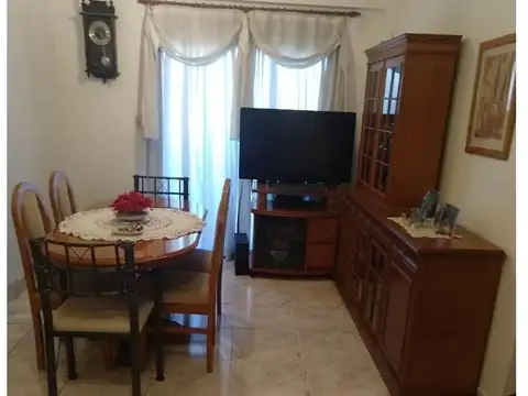 Juan B Anchordoqui 1800