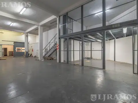 Edificio Comercial en Alquiler Balvanera