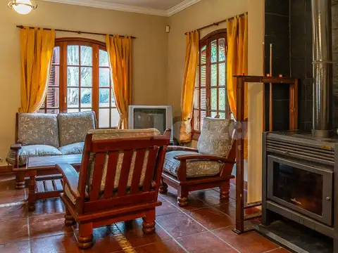 Casa en Venta con 1 cochera