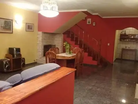 Casa en Venta de 5 dormitorios