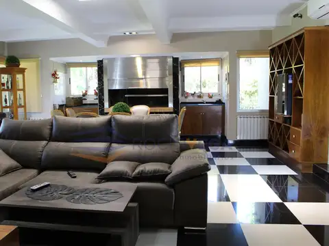 Casa en Venta de 7 dormitorios