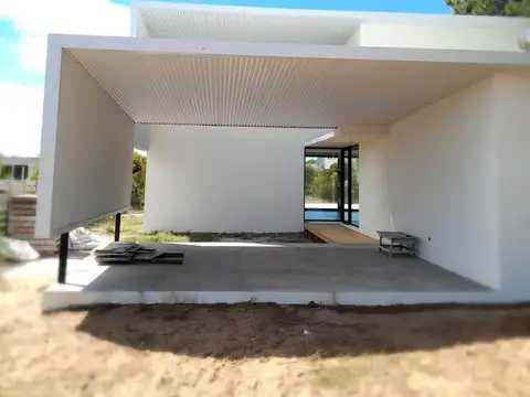 Casa en Venta en Costa Esmeralda, USD 295.000