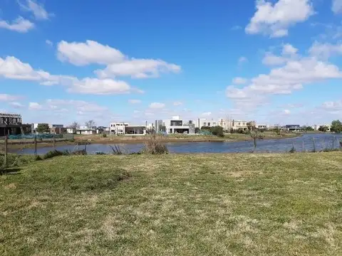 Terreno en Venta en El Canton, USD 147.000