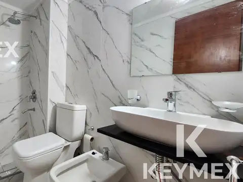 VENTA DEPARTAMENTO CON JARDIN EN LA PLATA