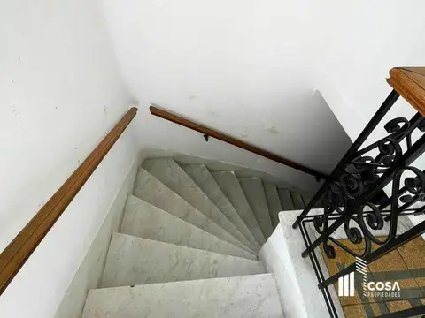 Casa 6 ambientes con 2 baños