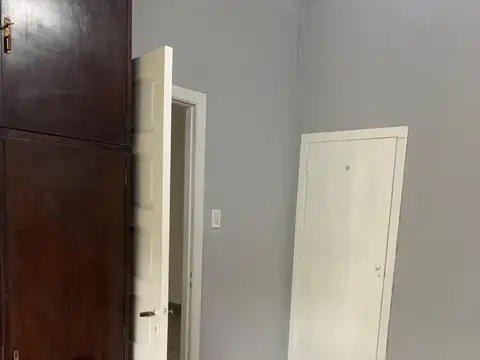 Dpto T/ Casa al Frente de 4 Amb en Don Bosco