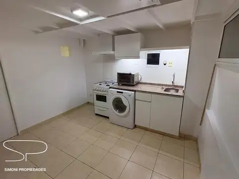 Departamento en Alquiler en Villa Ballester, $ 450.000