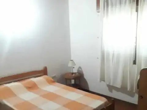 Depto Tipo Casa 3 ambientes con 2 baños