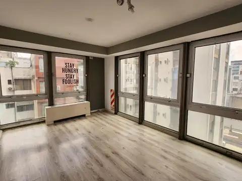 Oficina Monoambiente con 2 baños