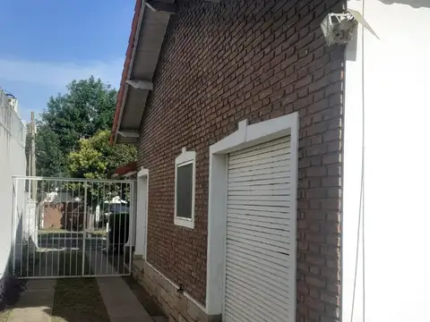 Casa en Venta en Castelar Sur, USD 100.000