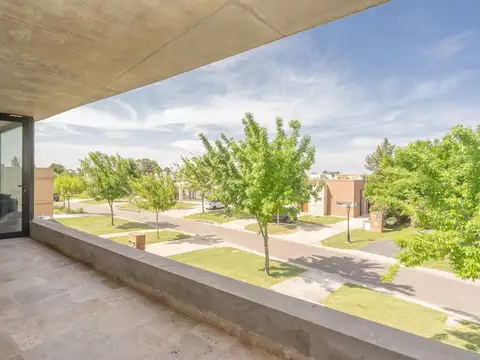 Casa en Venta en Pilar del Este - San Eduardo, USD 250.000