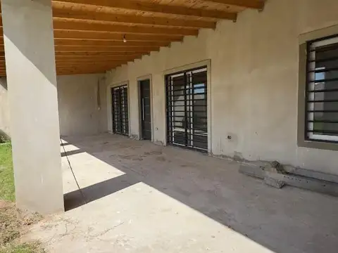 Casa en Venta en Maximo Paz, USD 40.000