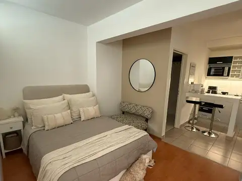 Juramento 5100, Piso 3