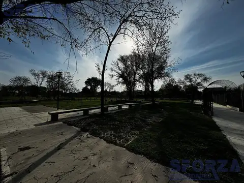 Lote en venta en barrio privado El Vivero