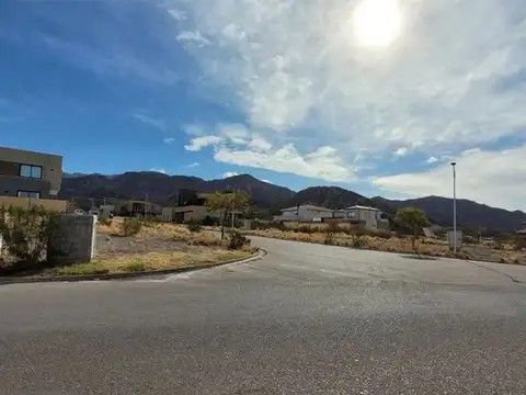 Terreno en Venta de 821,0 m2