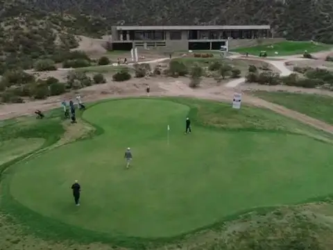 Terreno en Venta de 821,0 m2