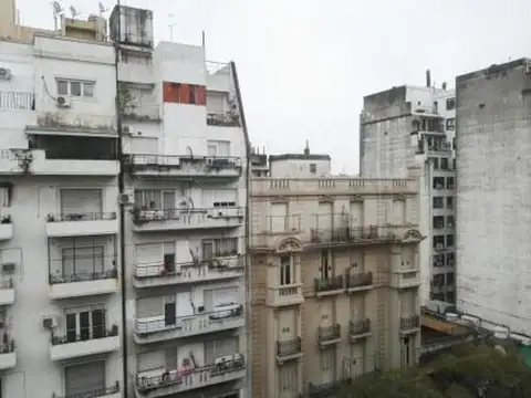 Belgrano 1300, Piso 7