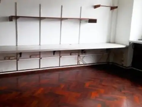 Oficina 2 ambientes con 1 baño