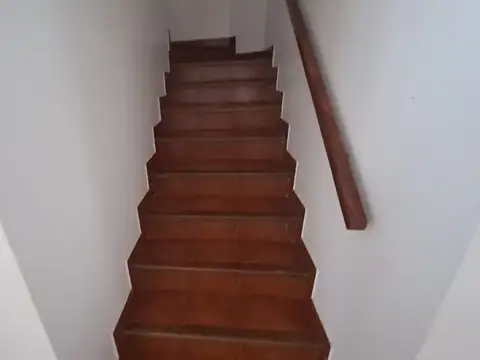 Depto Tipo Casa en Venta 38 años