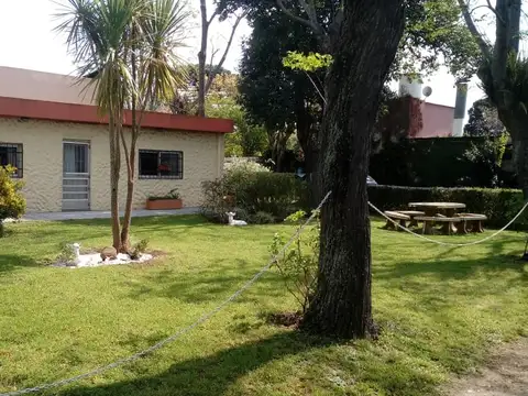 Casa quinta en Ranelagh lote 2400 metros