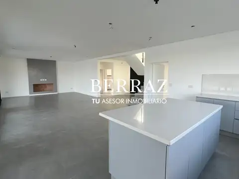 Casa en Venta al Noroeste