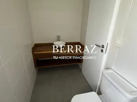 Casa en Venta en El Cantón - Barrio Golf, USD 450.000