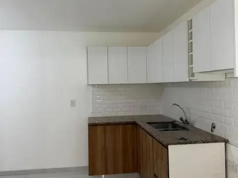 Departamento 5 ambientes con 3 baños