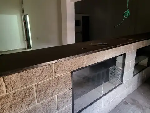 Avenida Presidente Arturo Umberto Illia 4800, Piso PB