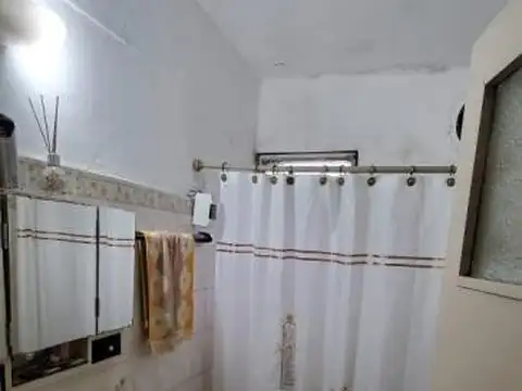 Depto Tipo Casa en Venta con 1 cocheras