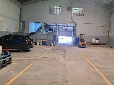 Galpon en Venta en Barracas, USD 700.000