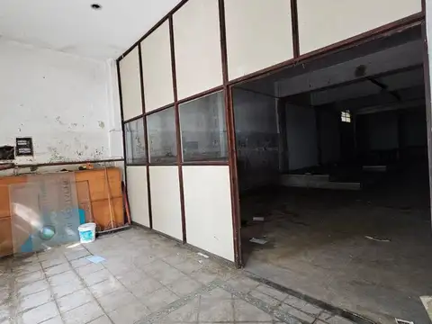 Local en Venta 35 años