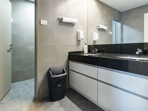 Oficina con cocheras en WTC I, Puerto Madero, Capital Federal