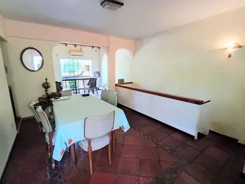 Depto Tipo Casa en Venta de 2 ambientes