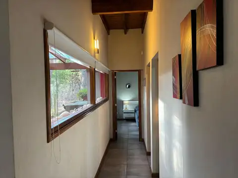Hermosa casa en venta 3 amb. Excelente zona Mar Azul!